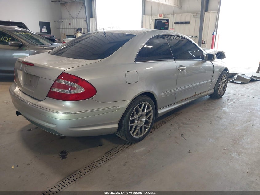 2004 Mercedes-Benz Clk 500 VIN: WDBTJ75J94F095552 Lot: 45656717