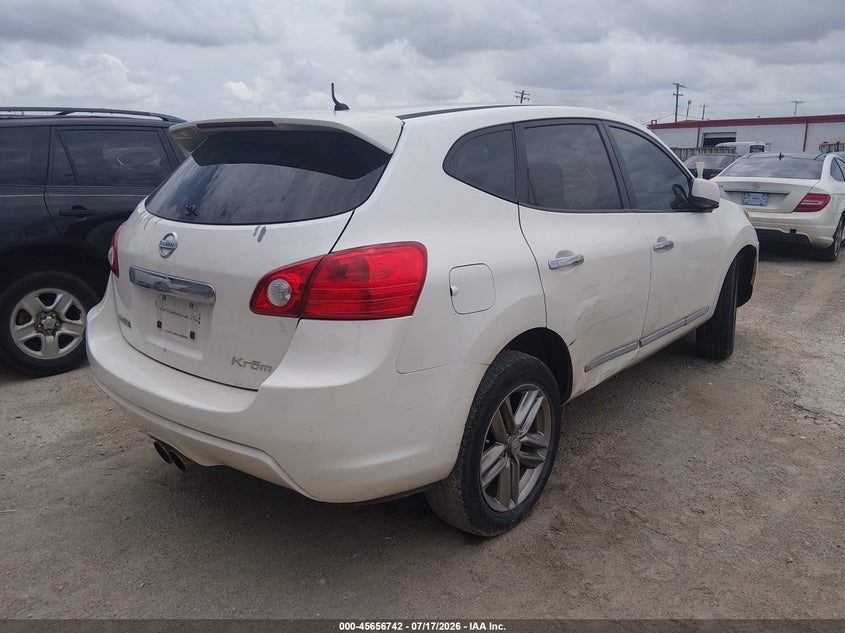 2011 NISSAN ROGUE auction photo 4