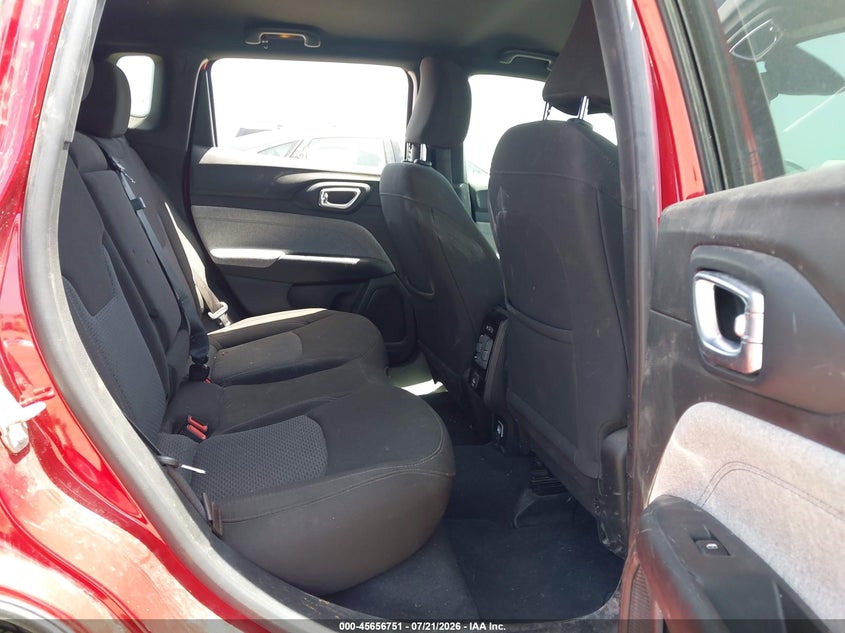 2024 JEEP COMPASS auction photo 8