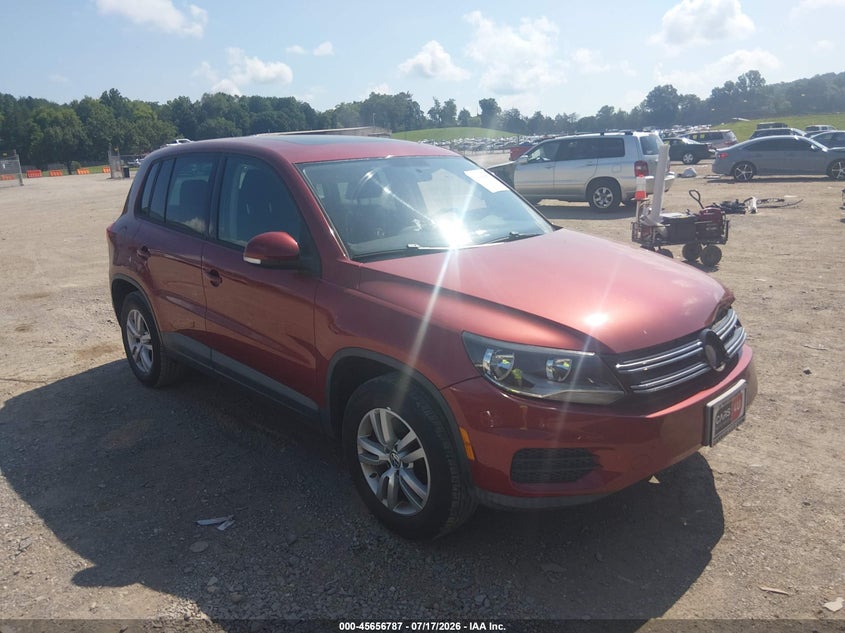 2012 Volkswagen Tiguan S, Левый перёд, IAAI, VIN WVGAV7AX9CW004412