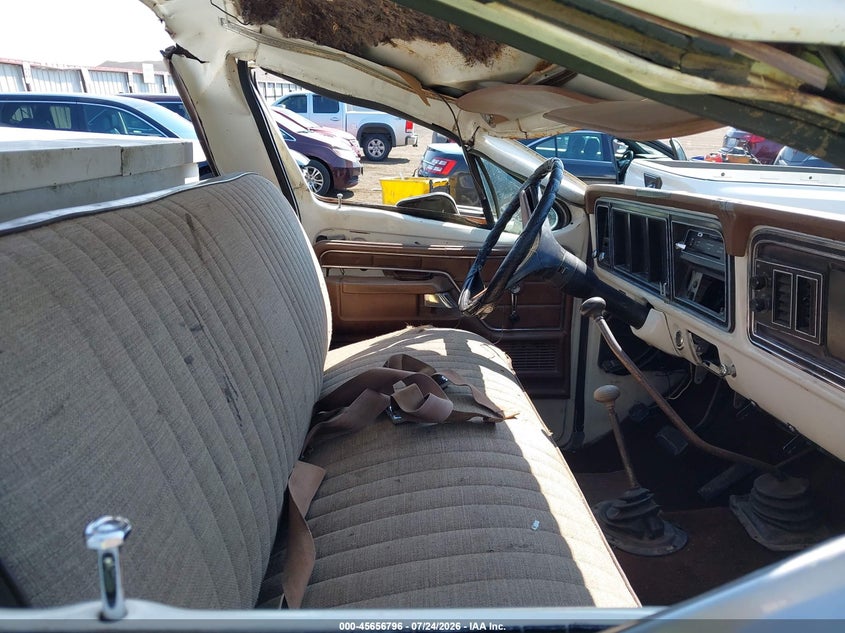 1975 FORD F-250 auction photo 5