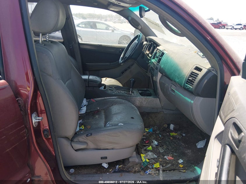 2005 TOYOTA 4RUNNER auction photo 5