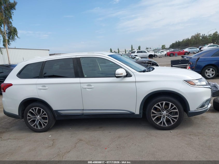2018 Mitsubishi Outlander Se VIN: JA4AD3A33JZ041541 Lot: 45656817