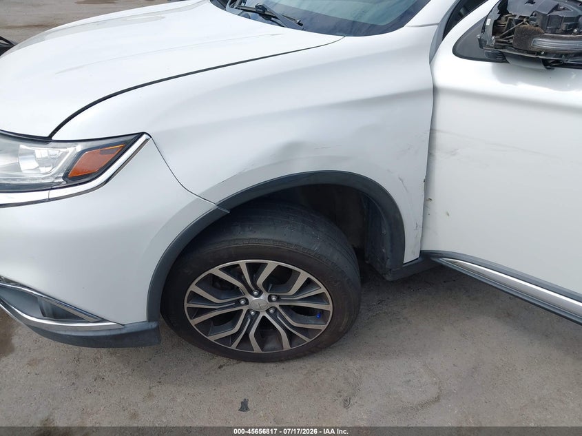 2018 Mitsubishi Outlander Se VIN: JA4AD3A33JZ041541 Lot: 45656817