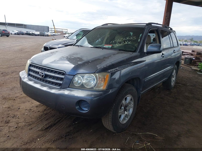 2002 TOYOTA HIGHLANDER auction photo 2