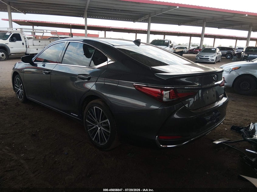 Vin: 58ada1c11nu025518, lot: 46155402, lexus es 300h 20223