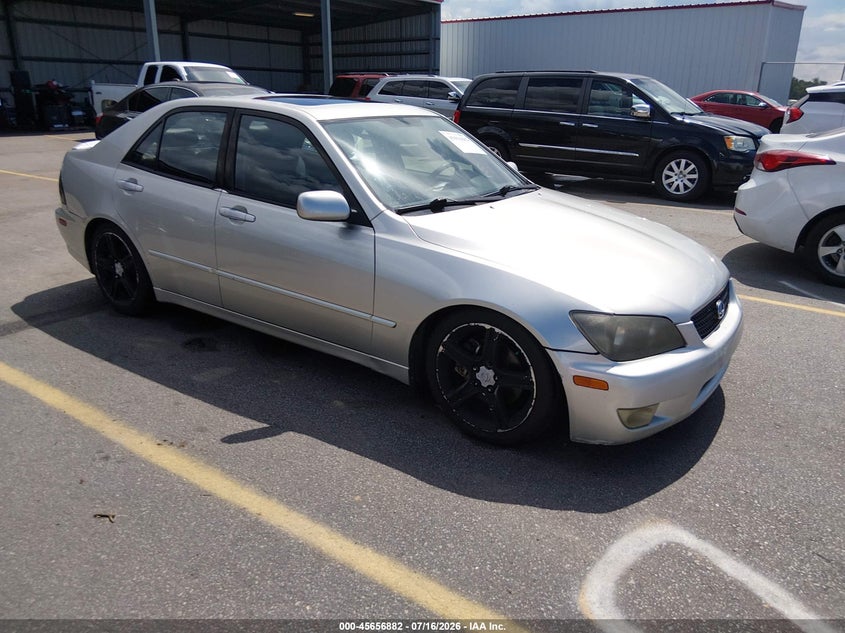 2004 LEXUS IS 300 auction photo 1