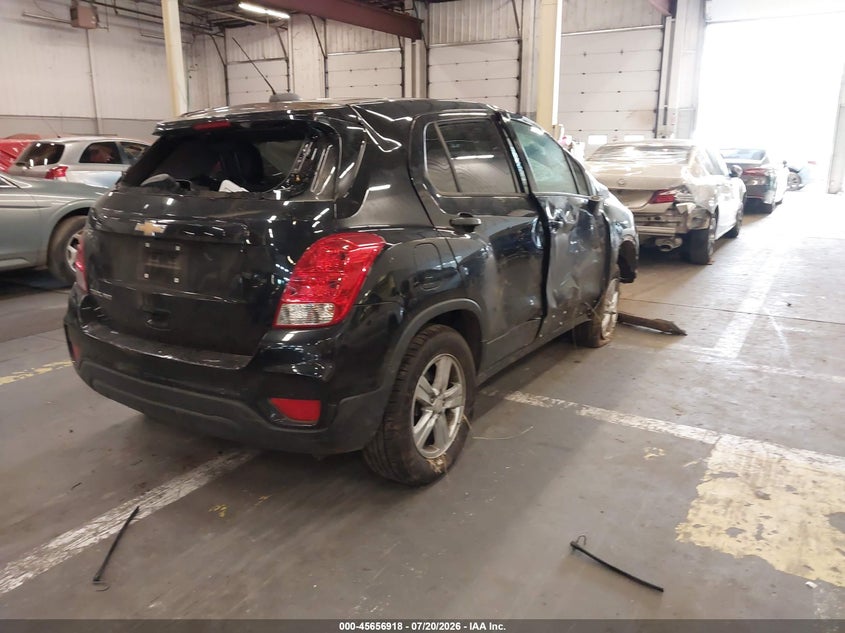 2020 CHEVROLET TRAX auction photo 4
