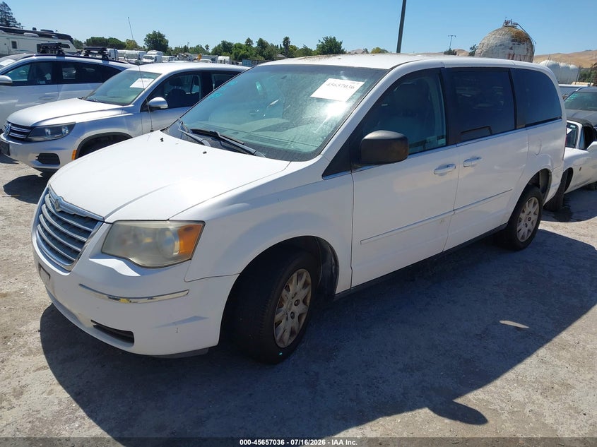 2009 CHRYSLER TOWN & COUNTRY auction photo 6