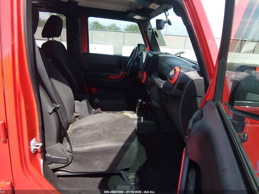2015 Jeep Wrangler Unlimited Sport VIN: 1C4BJWDG0FL565338 Lot: 45657080