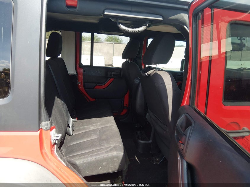 2015 Jeep Wrangler Unlimited Sport VIN: 1C4BJWDG0FL565338 Lot: 45657080