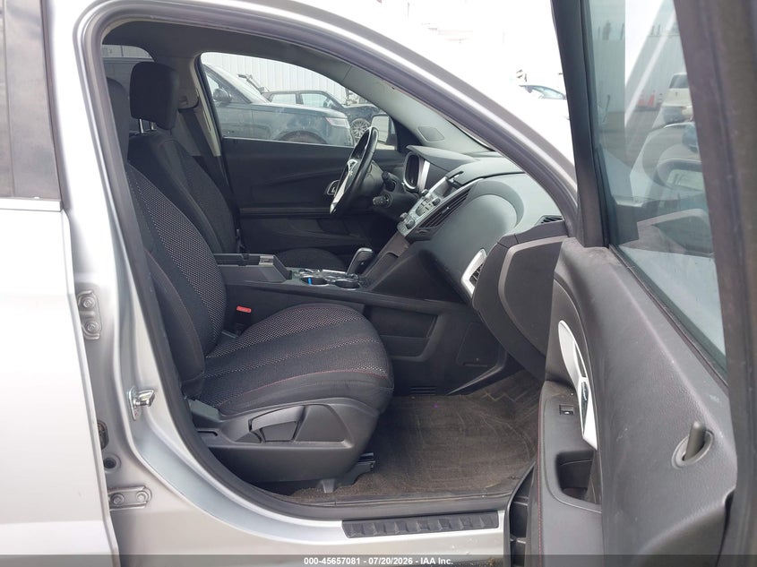 2011 CHEVROLET EQUINOX auction photo 5