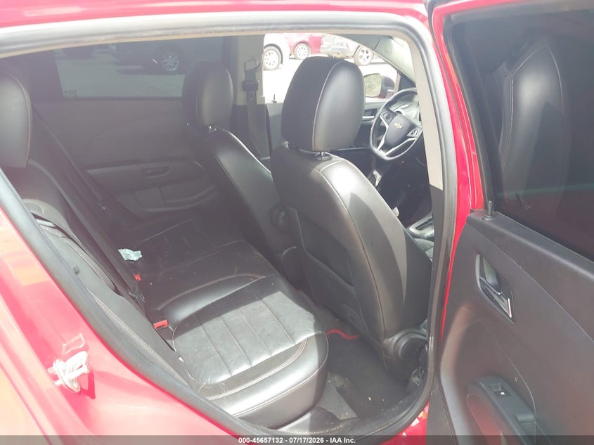 2014 CHEVROLET SONIC auction photo 8