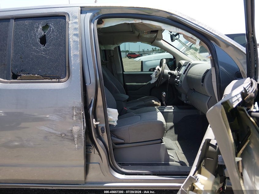 2019 NISSAN FRONTIER auction photo 5