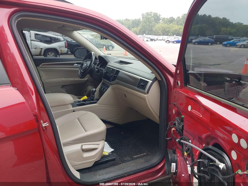 VOLKSWAGEN ATLAS 2018 VIN 1V2LR2CA4JC544261
