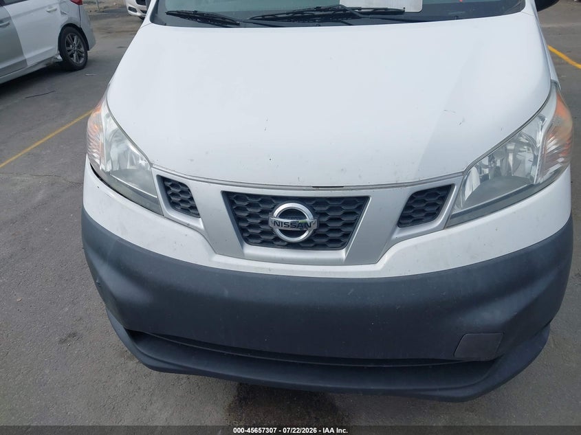 2016 NISSAN NV200 auction photo 6