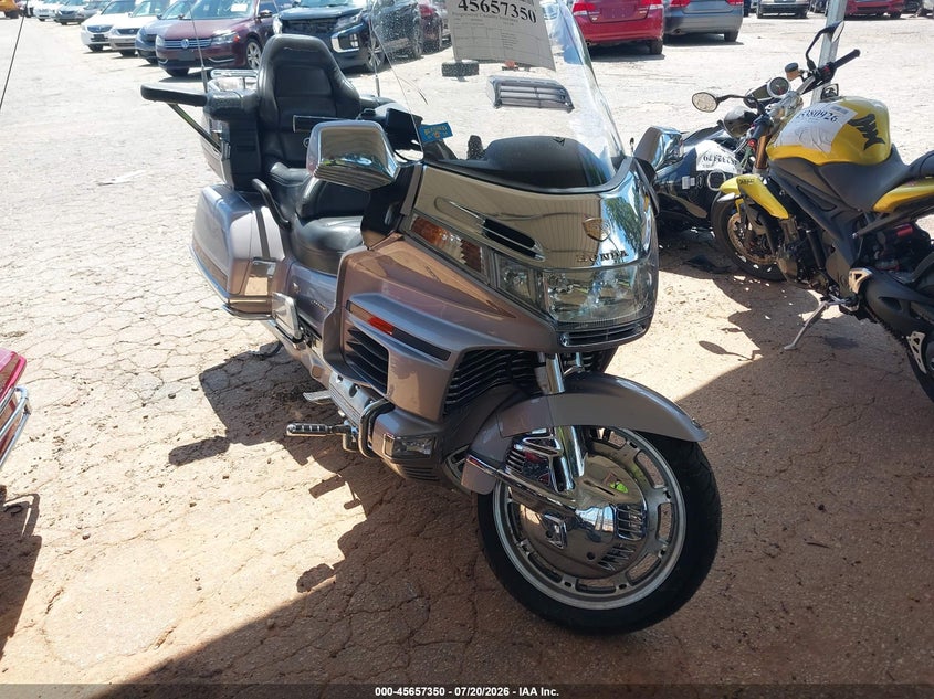 1999 HONDA GL1500 auction photo 1