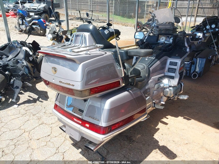 1999 HONDA GL1500 auction photo 4