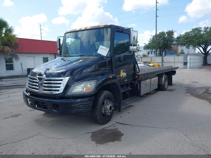 2010 HINO 258 auction photo 2