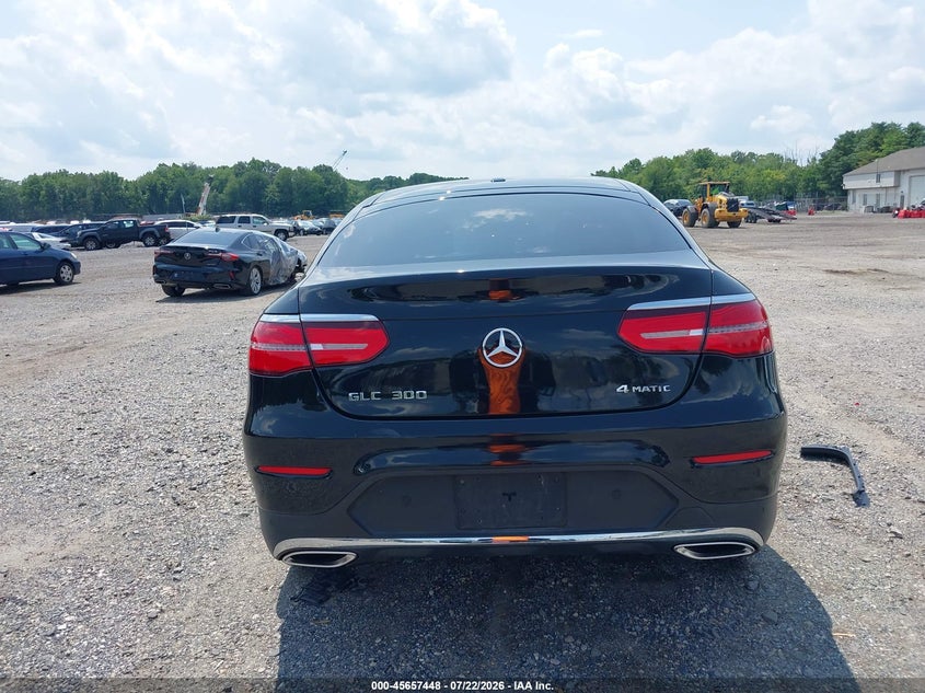MERCEDES-BENZ GLC 300 COUPE - zdjęcie 16