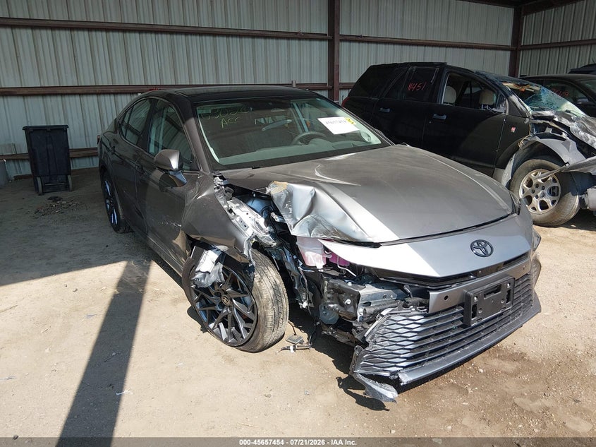 2026 TOYOTA CAMRY auction photo 1