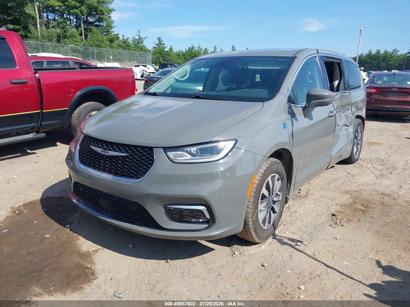 Vin: 2c4rc1l70nr143735, lot: 46156174, chrysler pacifica hybrid touring l 20222