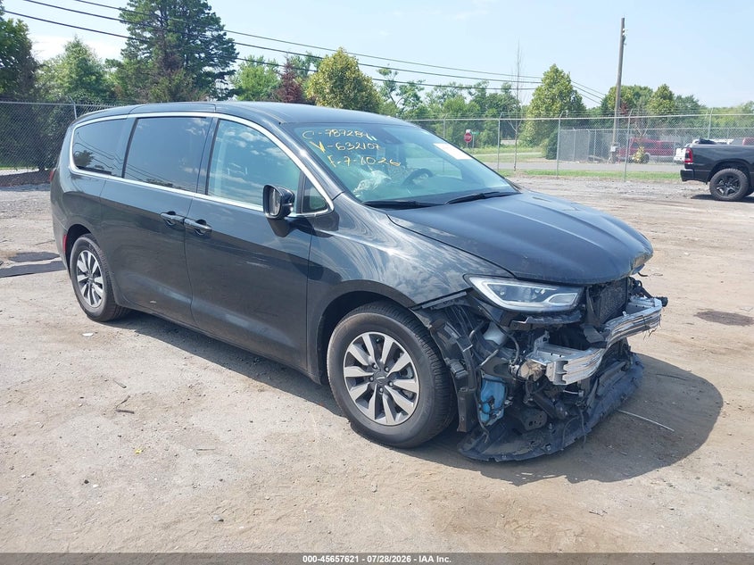 2023 CHRYSLER PACIFICA HYBRID auction photo 1
