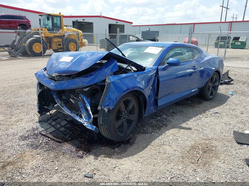 2019 CHEVROLET CAMARO auction photo 2