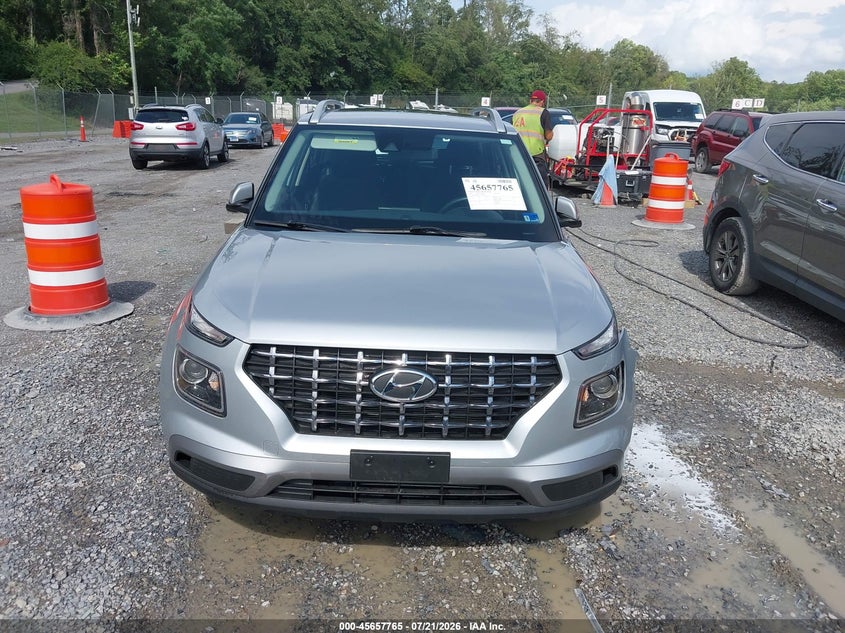 2022 Hyundai Venue Sel VIN: KMHRC8A38NU169278 Lot: 45657765