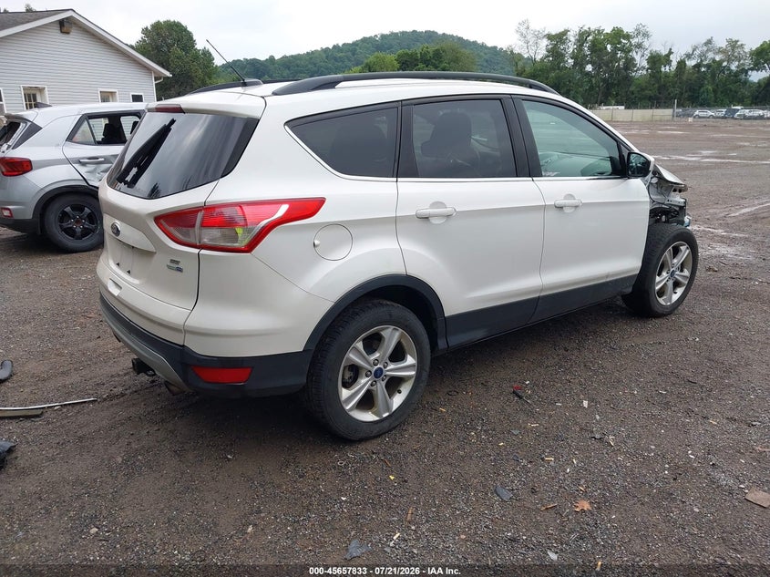 2016 FORD ESCAPE auction photo 4