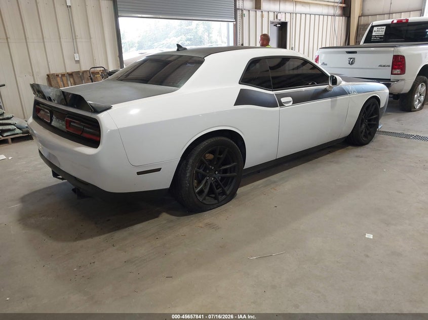 2017 DODGE CHALLENGER auction photo 4