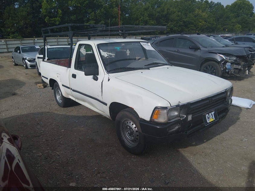 1993 Toyota Pickup 1/2 Ton Short Whlbase Stb VIN: 4TARN81A2PZ117840 Lot: 45657861