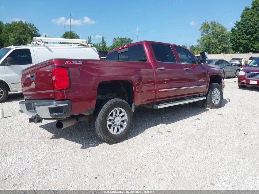 2015 CHEVROLET SILVERADO 2500HD BUILT AFTER AUG 14 auction photo 4
