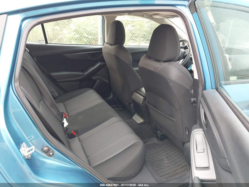 2019 SUBARU IMPREZA auction photo 8
