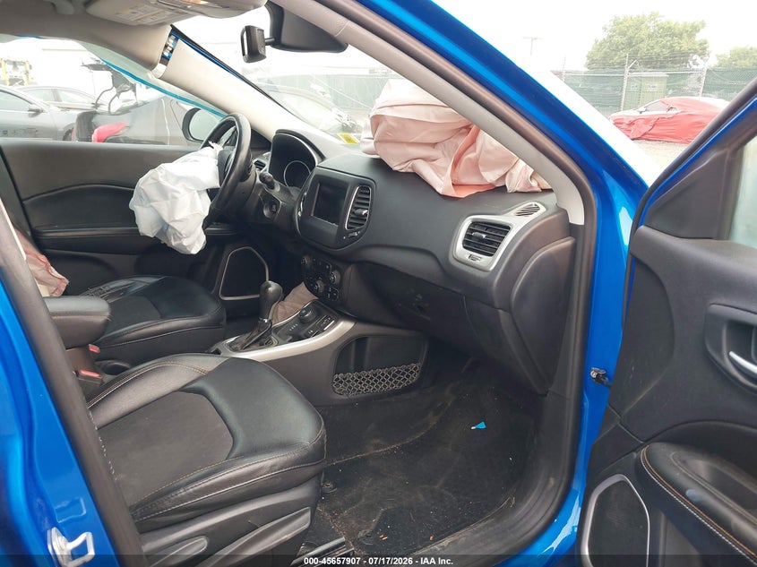 2018 JEEP COMPASS auction photo 5
