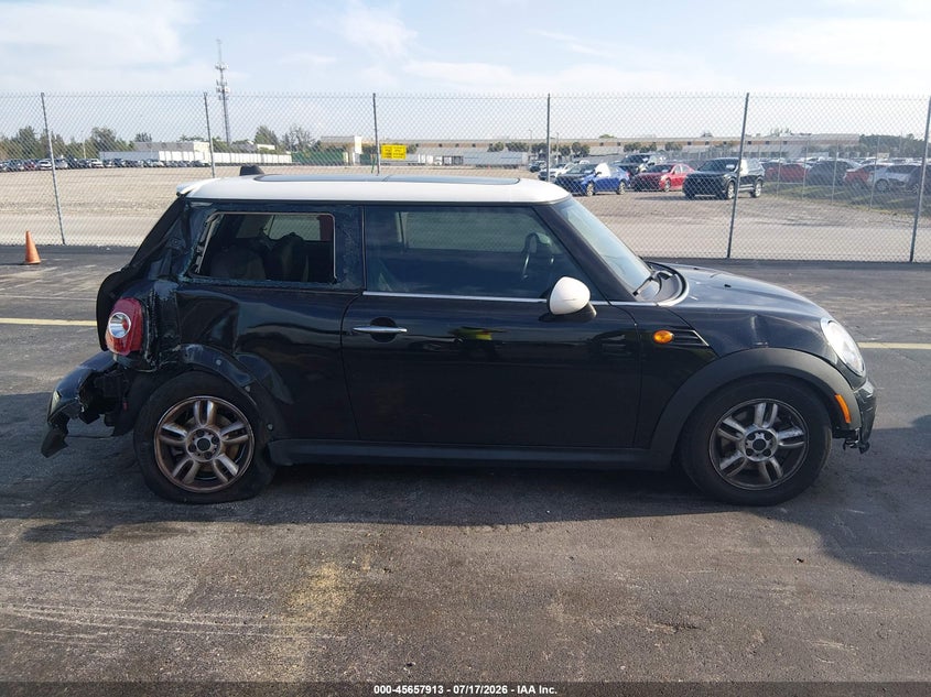 2013 Mini Hardtop Cooper VIN: WMWSU3C59DT544603 Lot: 45657913