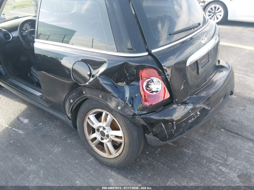 2013 Mini Hardtop Cooper VIN: WMWSU3C59DT544603 Lot: 45657913