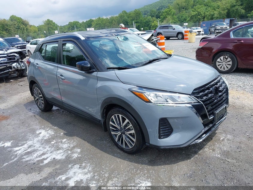 2023 NISSAN KICKS auction photo 1