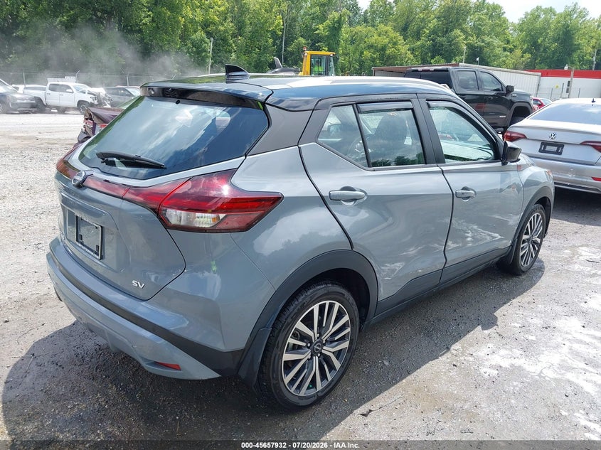 2023 NISSAN KICKS auction photo 4