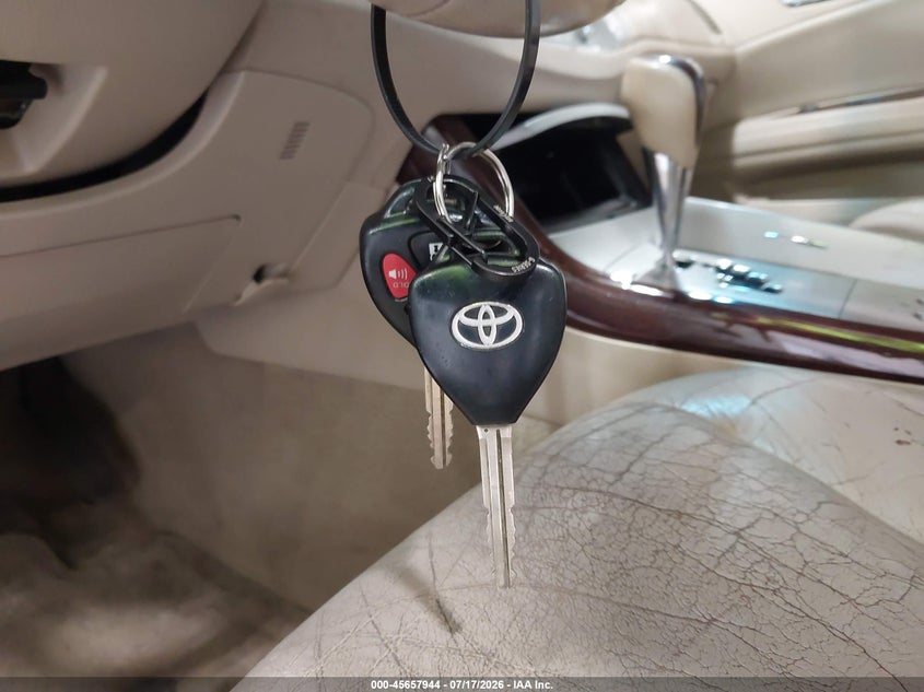2010 Toyota Avalon Limited/Xl/Xls VIN: 4T1BK3DB5AU362993 Lot: 45657944
