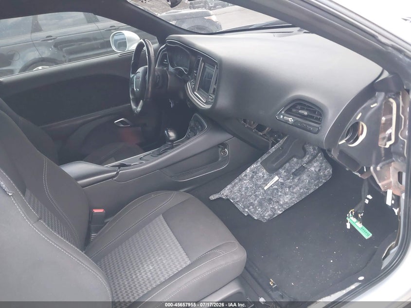 2020 Dodge Challenger Sxt VIN: 2C3CDZAG6LH110069 Lot: 45657955