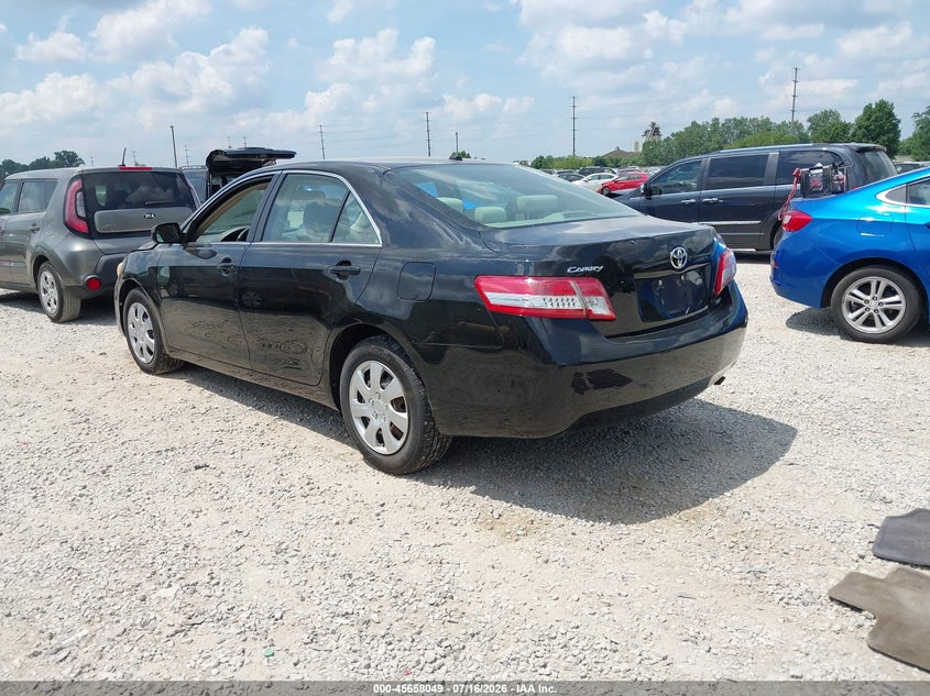 2011 TOYOTA CAMRY auction photo 3