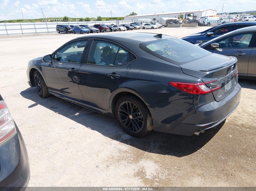 2025 TOYOTA CAMRY auction photo 3