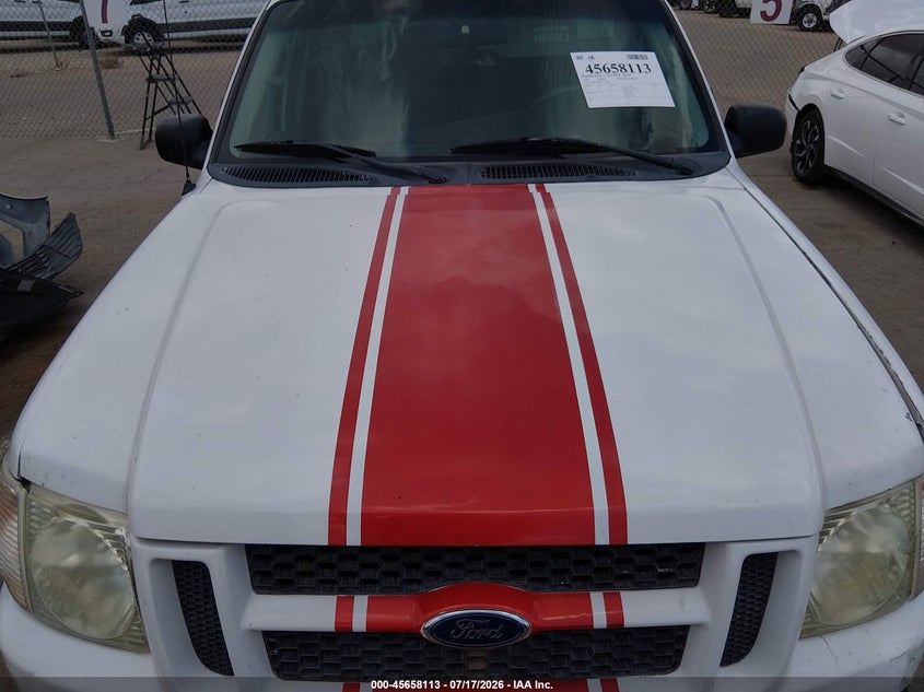 2005 Ford Explorer Sport Trac Adrenalin/Xls/Xlt VIN: 1FMZU67K85UA64644 Lot: 45658113