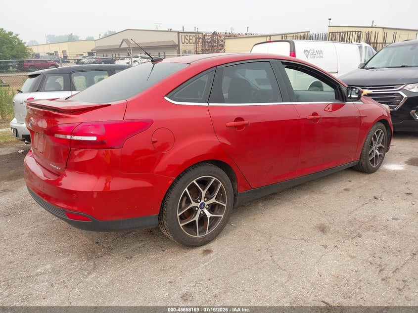 Vin: 1fadp3j27jl294209, lot: 46156740, ford focus titanium 20184