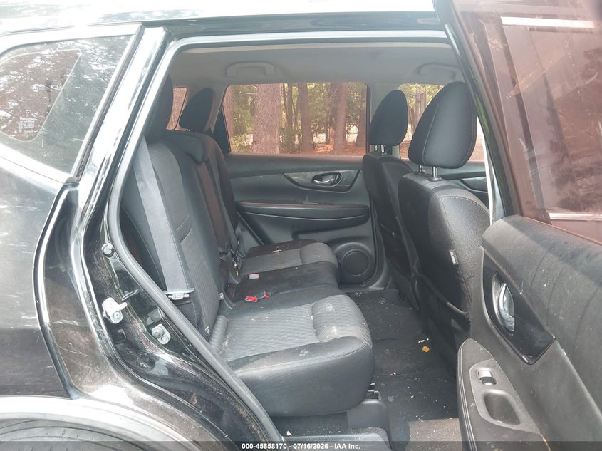 2017 NISSAN ROGUE auction photo 8