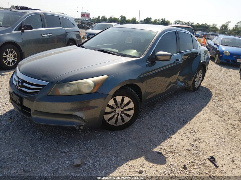 2011 Honda Accord, Левый бок, IAAI, VIN 1HGCP2F30BA048201 — фото 2