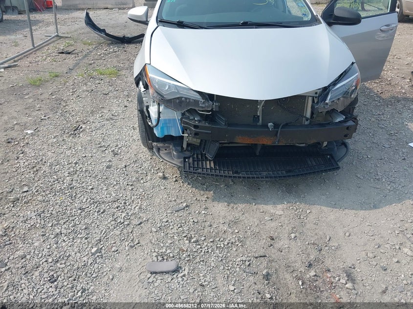 TOYOTA COROLLA - zdjęcie 6