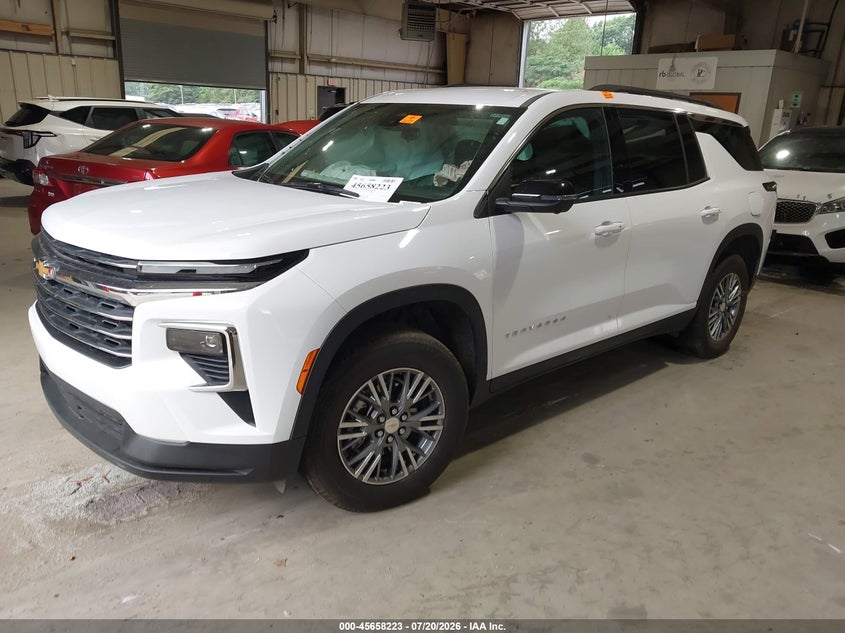 2025 CHEVROLET TRAVERSE auction photo 2