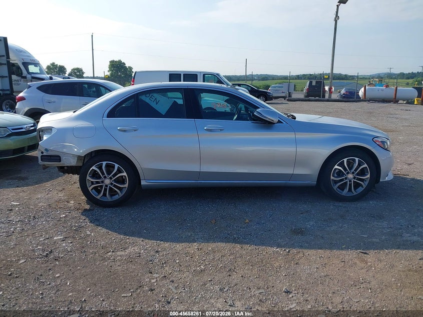 2016 Mercedes-Benz C 300 4Matic VIN: 55SWF4KB3GU109674 Lot: 45658261